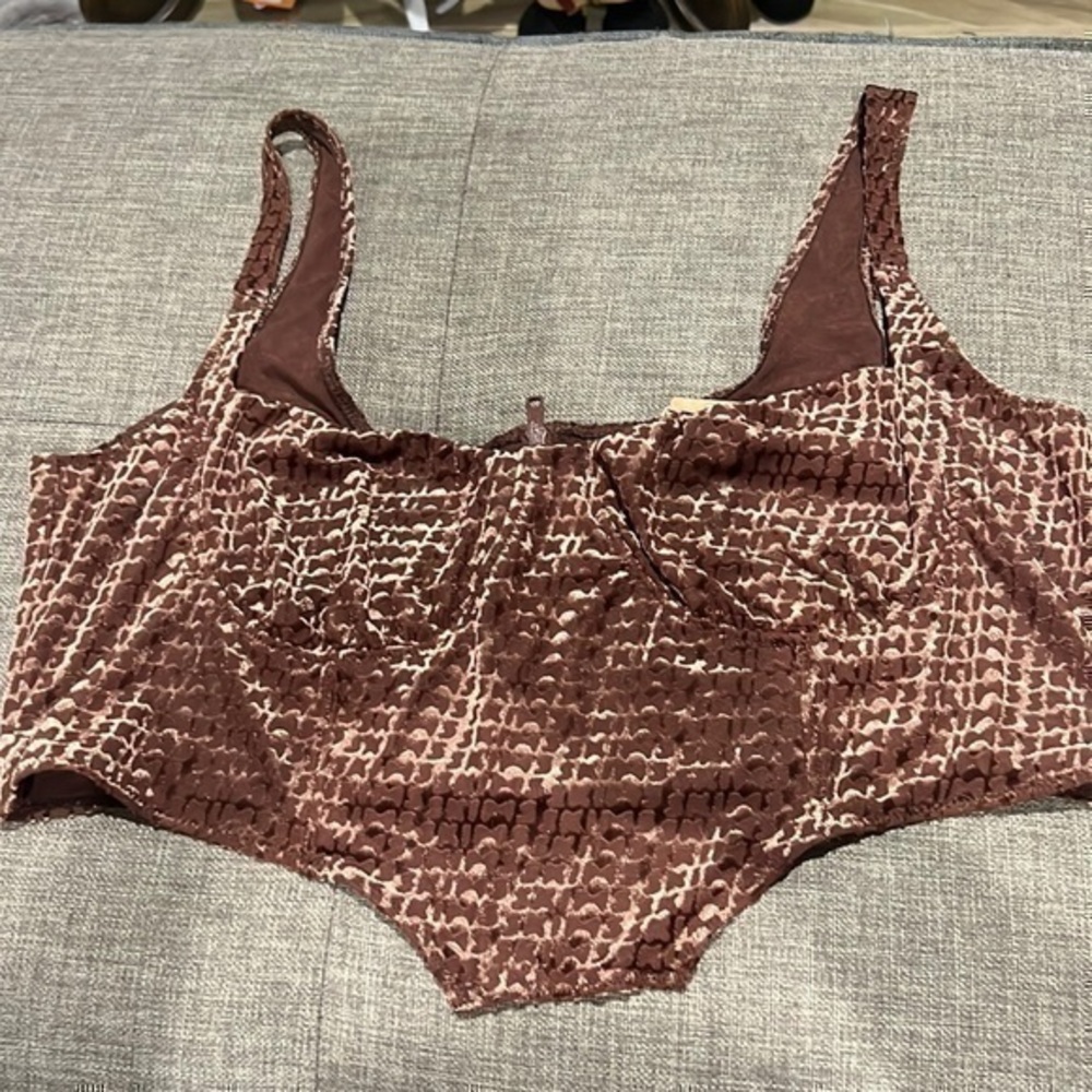 Skims Velvet Corset